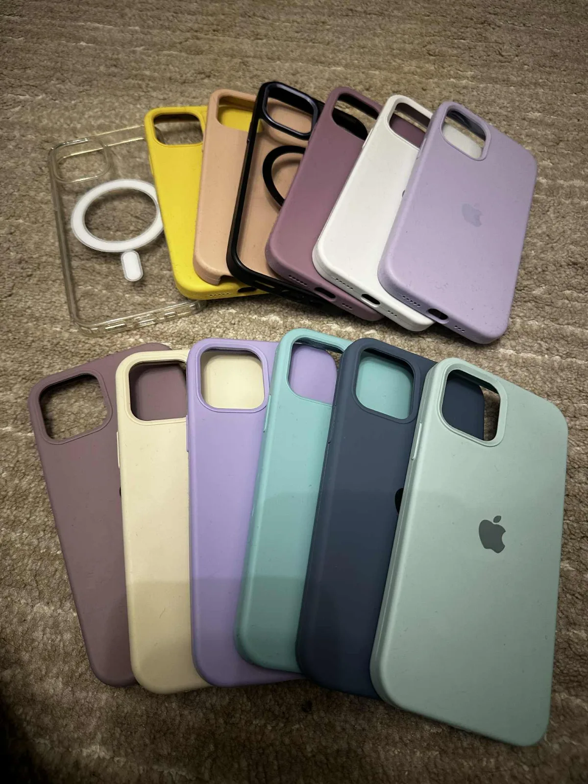 Се продава Iphone 12 pro